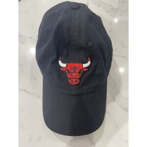 Chicago Bulls NBA Fan Favorite Black Baseball Hat Cap Adjustable EUC